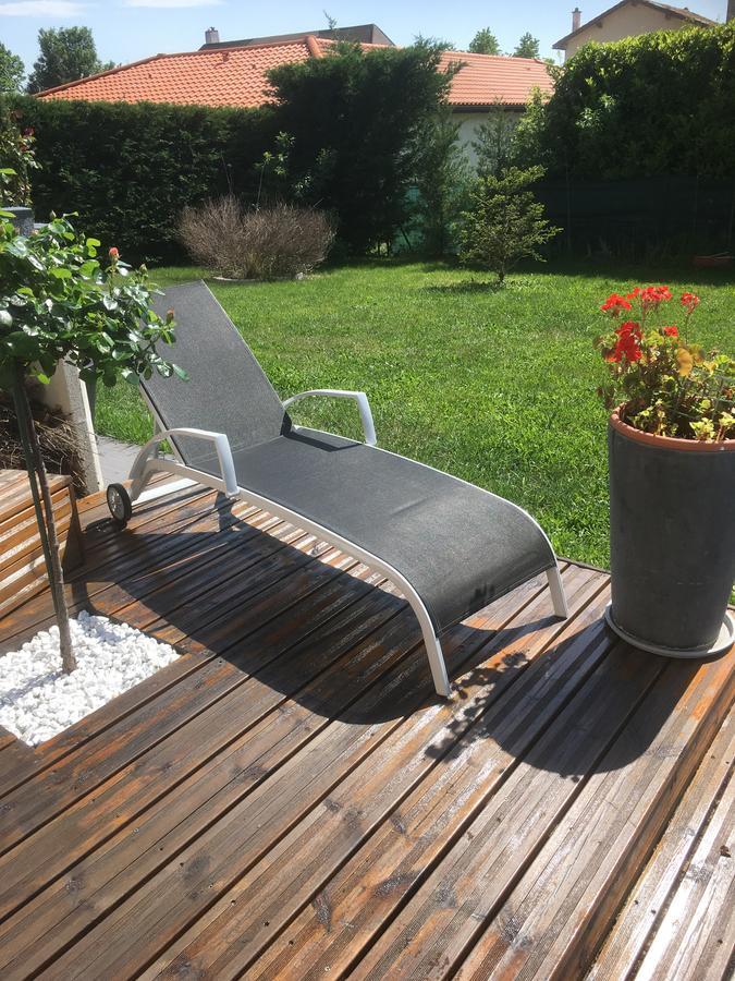 Chambre D'Hotes L'Amaryllis Cournon-d'Auvergne Eksteriør billede